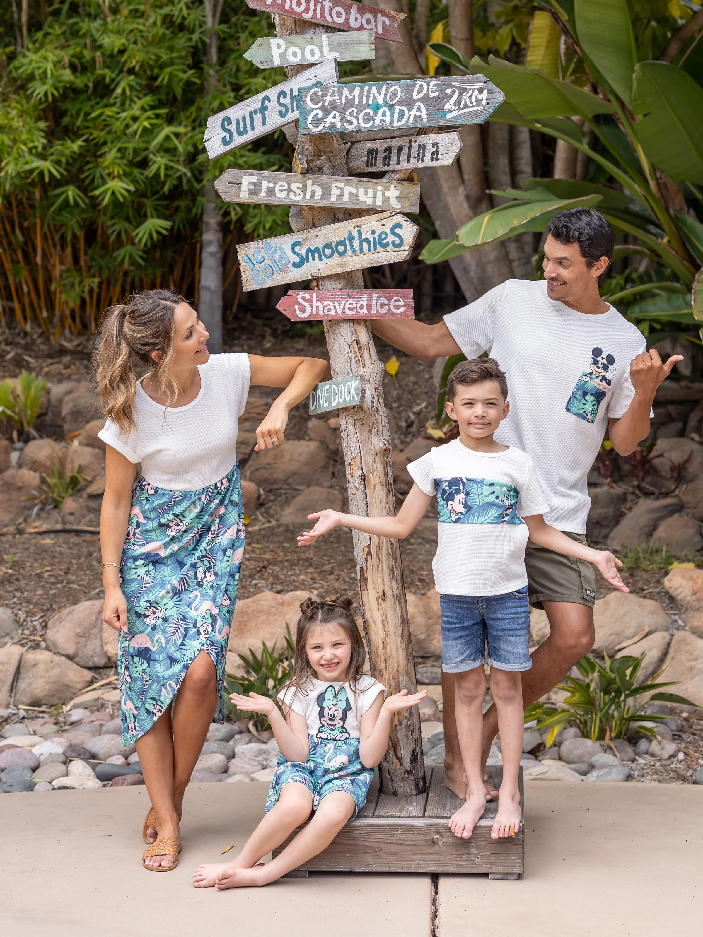 Disney Mickey and Friends Daddy & Daughter Tropical Botanical Print Waffle Fabric T-shirt/Dress greenwhite - Image 2
