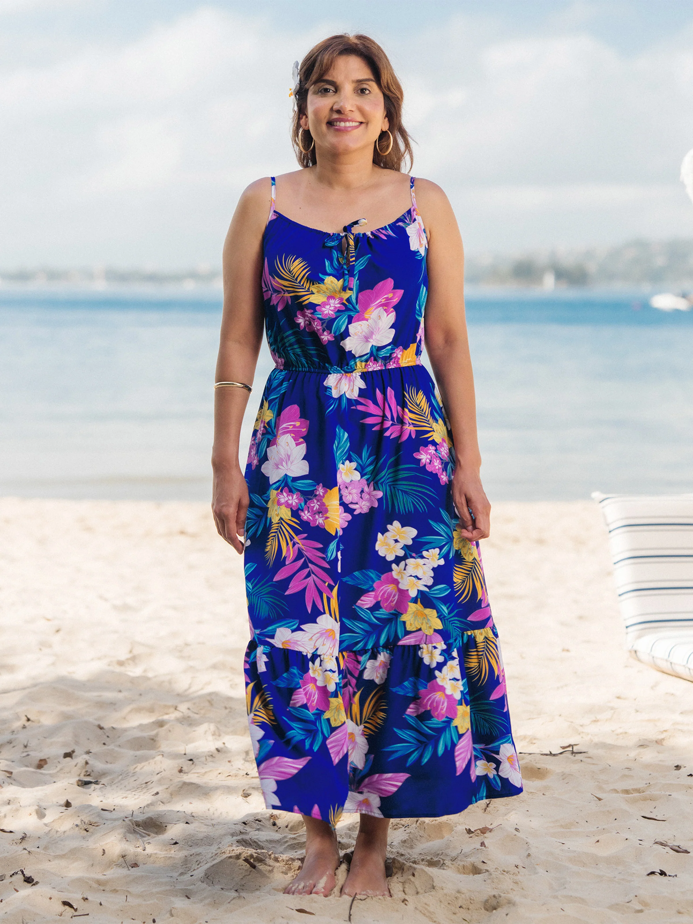 Mommy and Me Matching Family Hawaiian Outfits Tropical Floral Print Strap Dress or Short-sleeve Shirts & Shorts Set Summer Beachwear Set for Vacation Deep Blue - Image 4