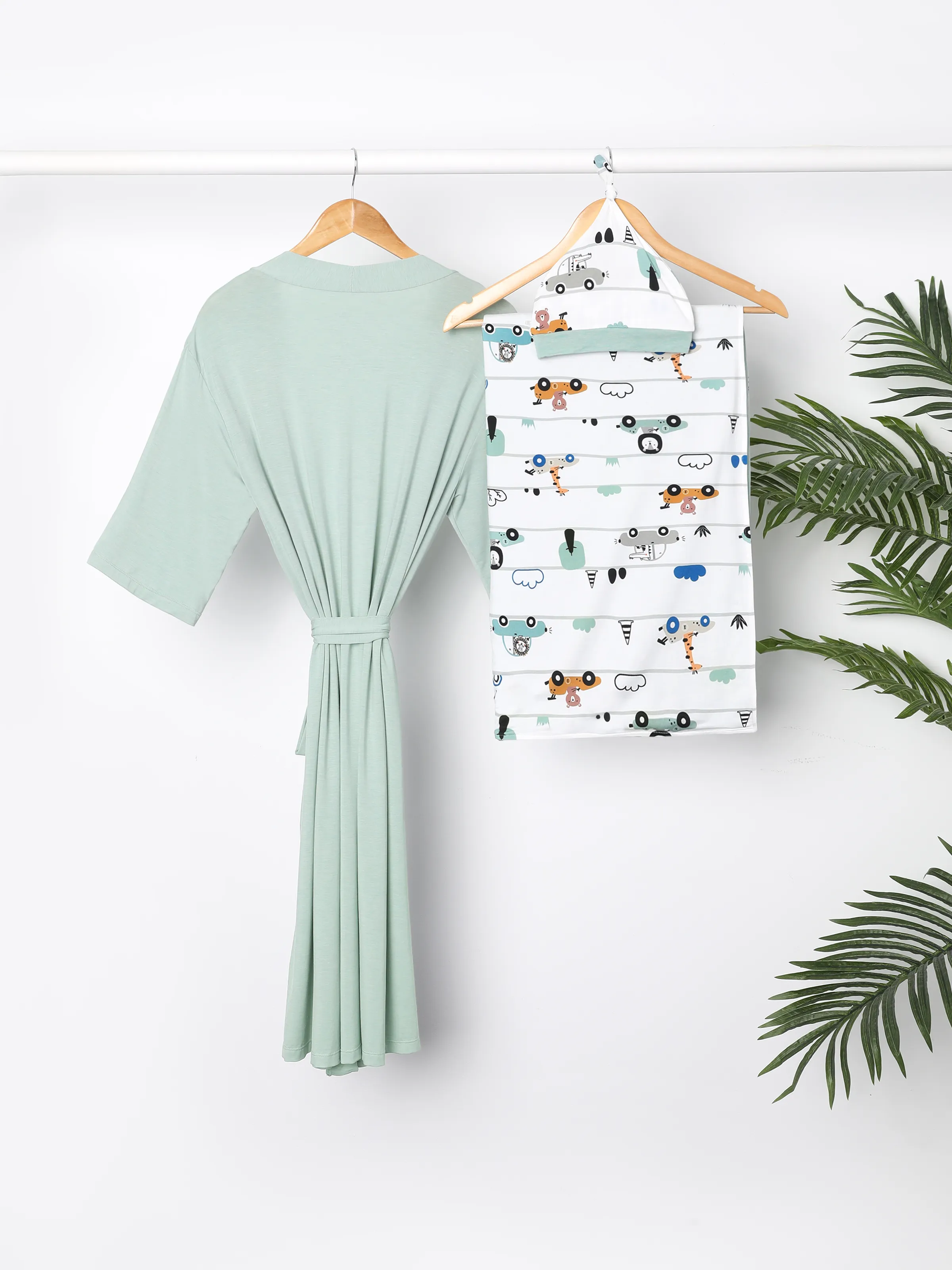 Newborn Bamboo Set for Mom & Baby Ultra Soft Bamboo Robe for Mom, Swaddle Blanket with Hat, Breathable & Gentle for Newborn Care Mint Green - Image 4